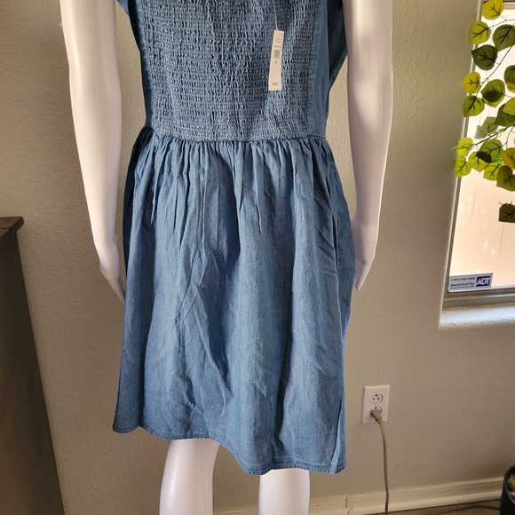 Gap Denim Dress - Picture 6 of 8